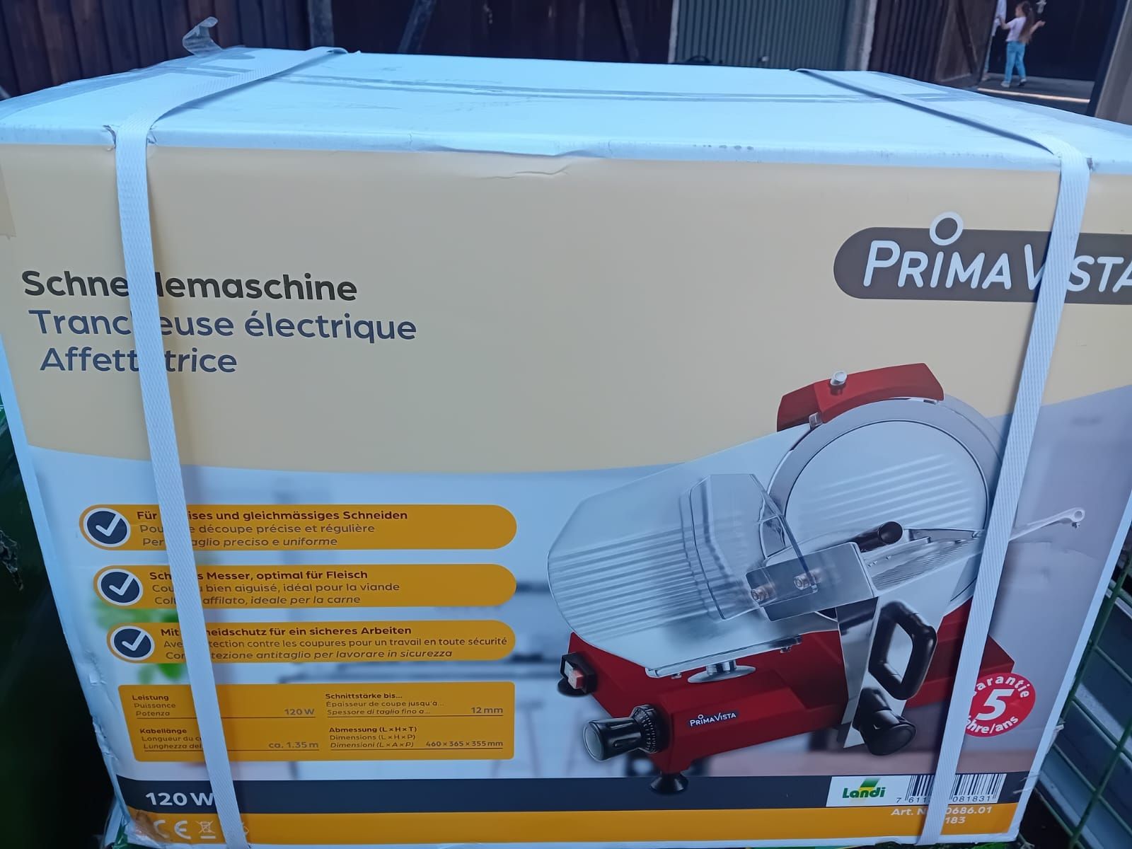 Küchengeräte: Schneidemaschine 120W rot  – Neu und originalverpackt aus Dussnang von Priska2285