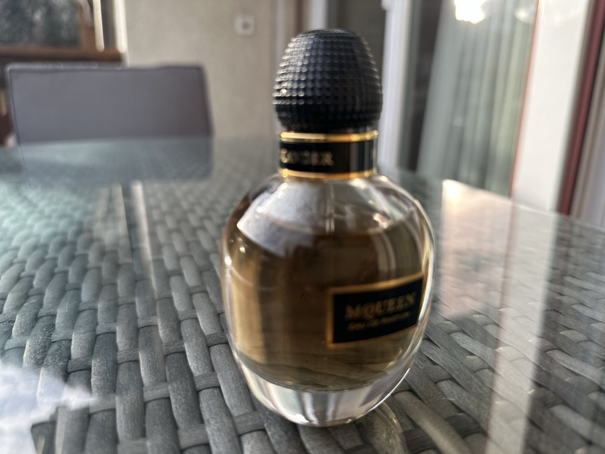 Profumi & Eau de Toilette: Parfum - Alexander McQueen – Nuovo (secondo la descrizione) da Luzern venduto da Mademoiselle_Poulain 1