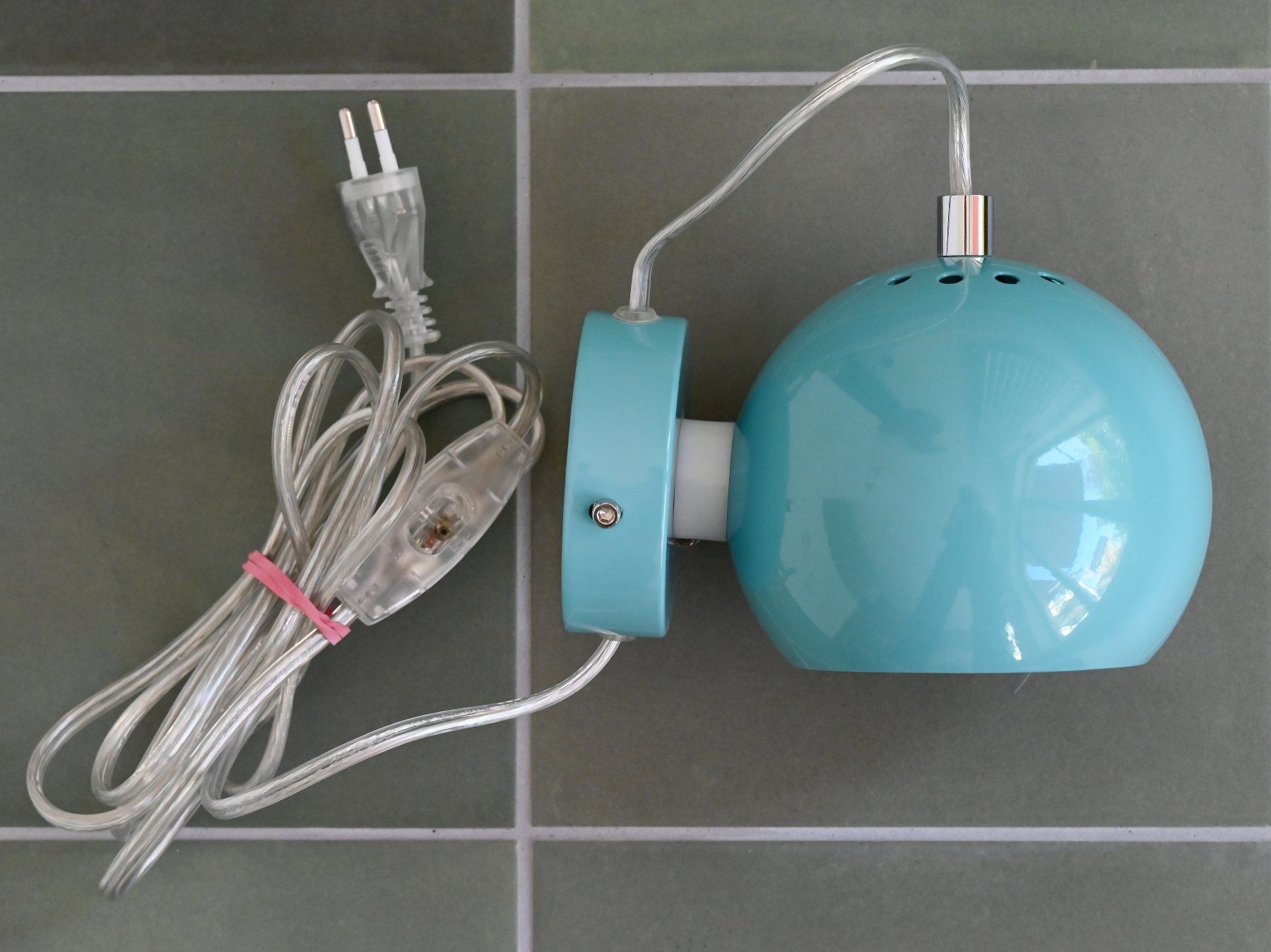 Lampade: Frandsen Ball Wandleuchte – Usato da Bern venduto da Mydogonline
