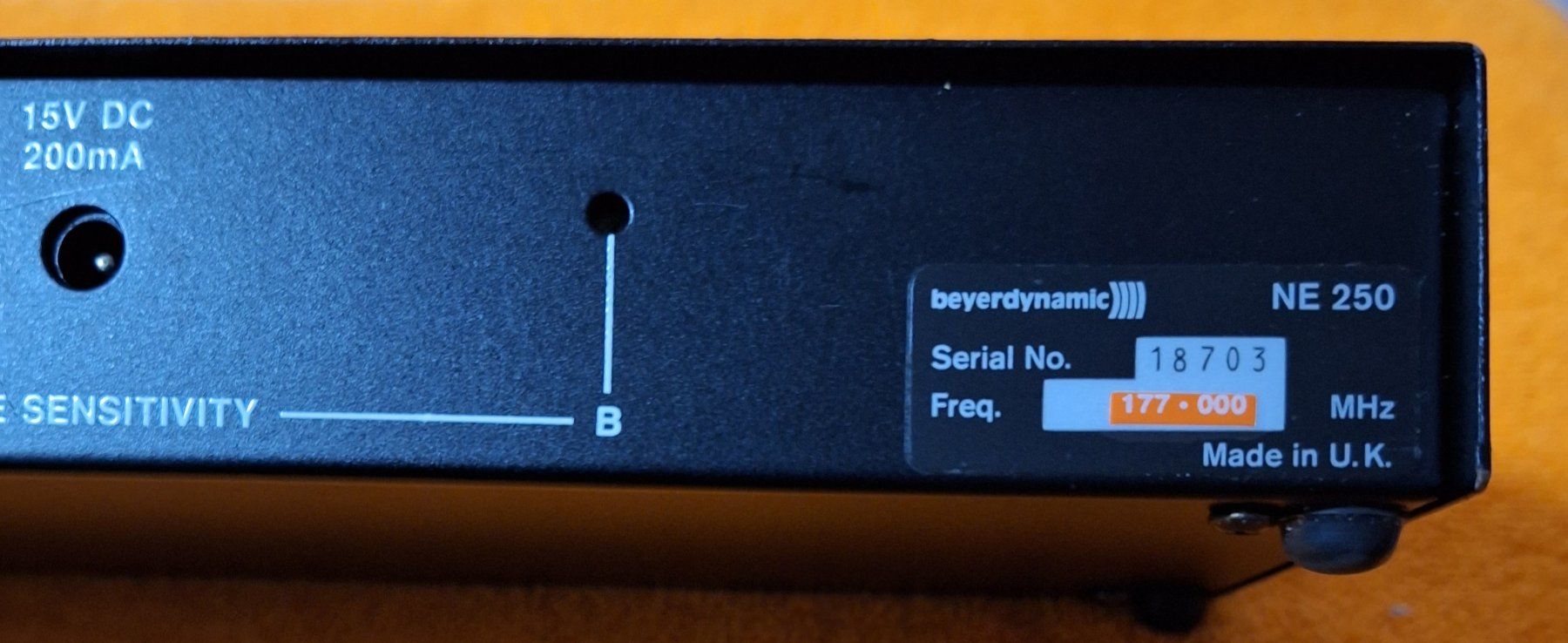 Ricevitori: Beyerdynamic S250 Diversity Receiver – Usato da Muri AG venduto da Edlerweiss 6
