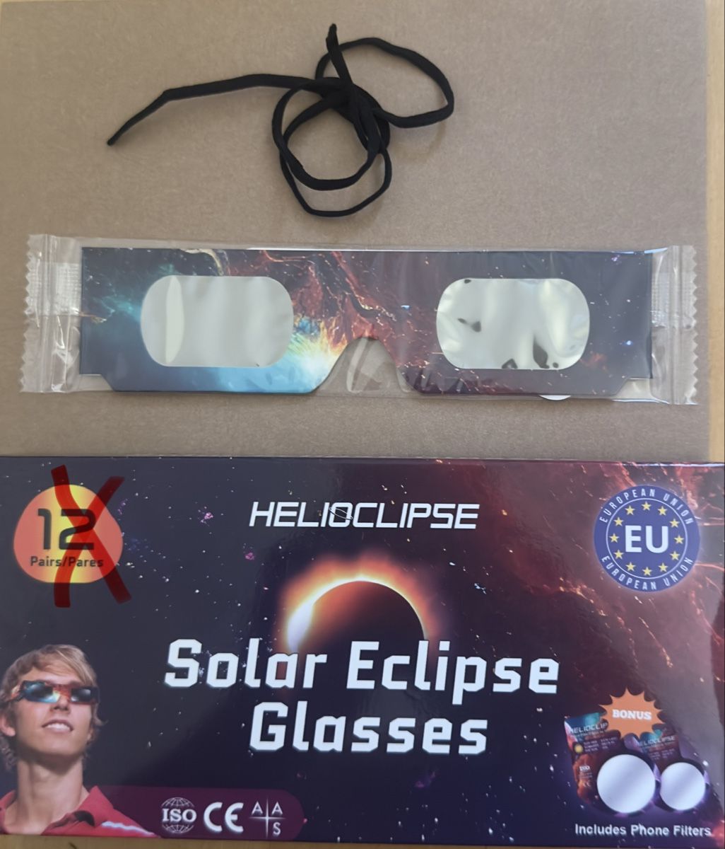 Occhiali & Lenti: Sonnenfinsternisbrille neu- new eclipse glasses – Nuovo e nell'imballaggio originale da Kilchberg ZH venduto da 07717