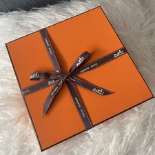 Profile image of Sally_LuxxyGeneva