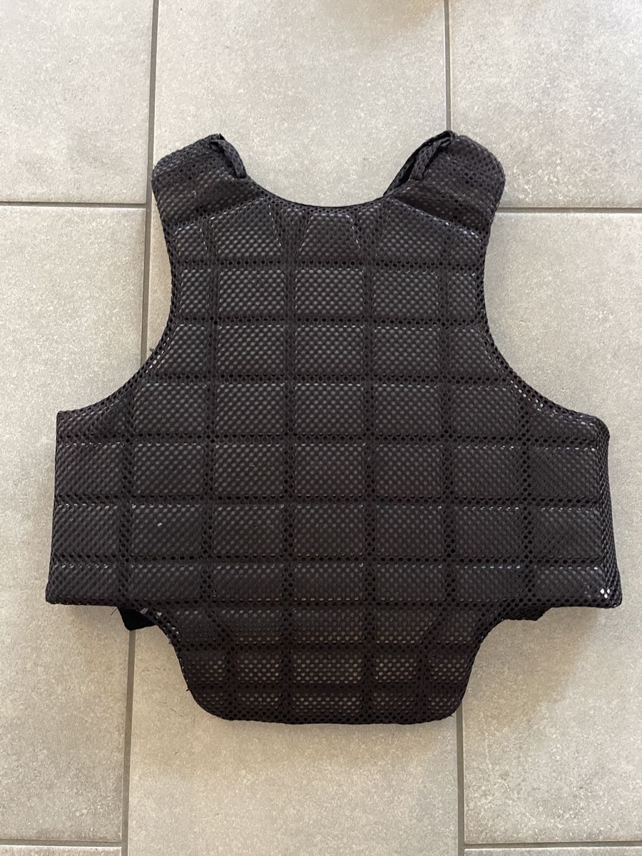 Tipperary Protections: Phoenix Tipperary Reitschutzweste / Reitpanzer – D'occasion à Unterseen par Leopuston 1