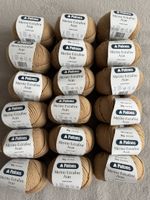 Patons Merino Extrafine Aran Wolle beige 18 Knäuel neu