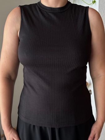 Damentop von VERO MODA, Gr. M, BRIEFVERSAND