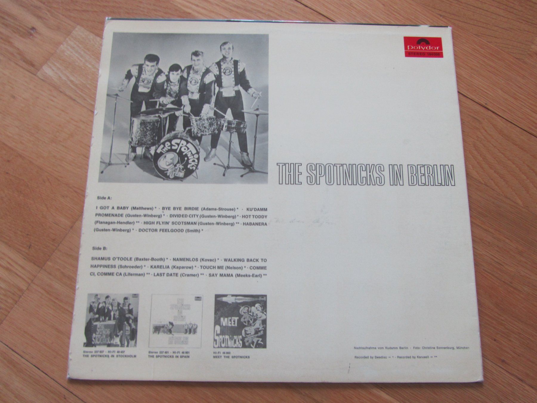 Dischi in vinile: The Spotnicks in Berlin LP Polydor Stereo – Usato da Seengen venduto da mikelele 3