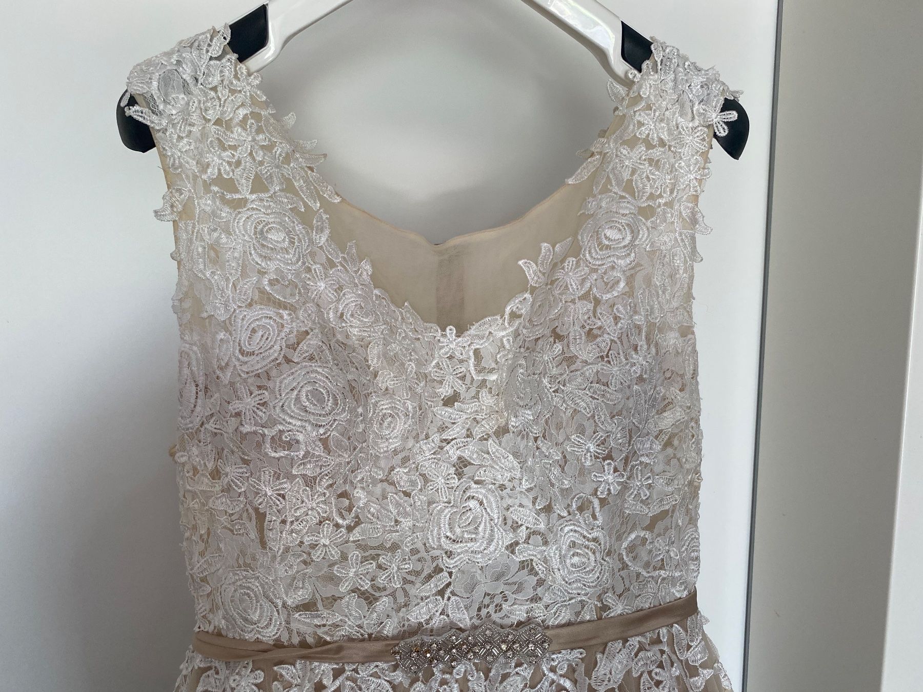 Vestiti: Hochzeitskleid champagne Princess effektive Gr. 46 – Usato da Wolfwil venduto da Piccola87 1