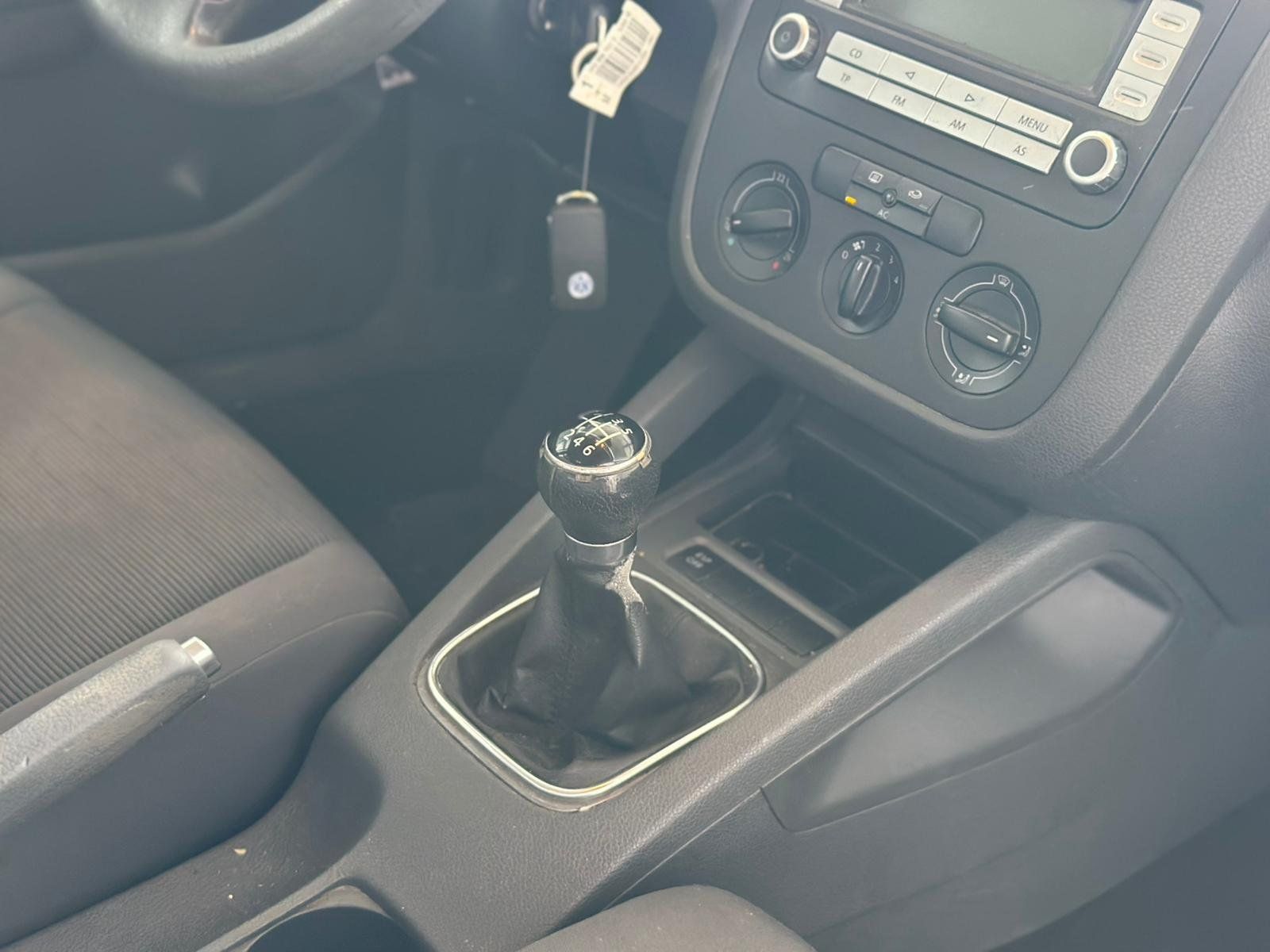 VW Automobili: VW Golf 1.6 FSI Sportline – Usato da Aclens venduto da sobacopeludo 5