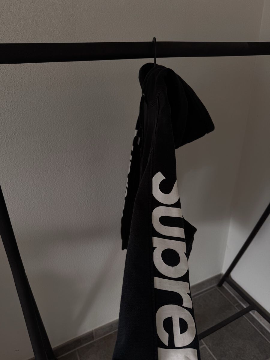 Maglioni & Felpe: Supreme Hoodie – Usato da Alpnach Dorf venduto da rie_72hw 1