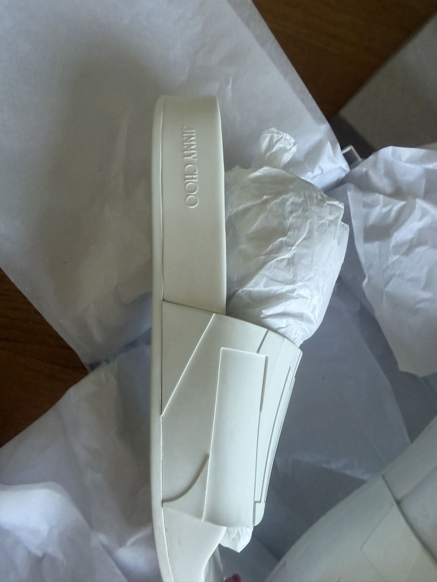 Jimmy Choo Scarpe da donna: Jimmy Choo Flip-Flops Gr.37 , weiss – Usato da Zumikon venduto da DamenFashionShop 2