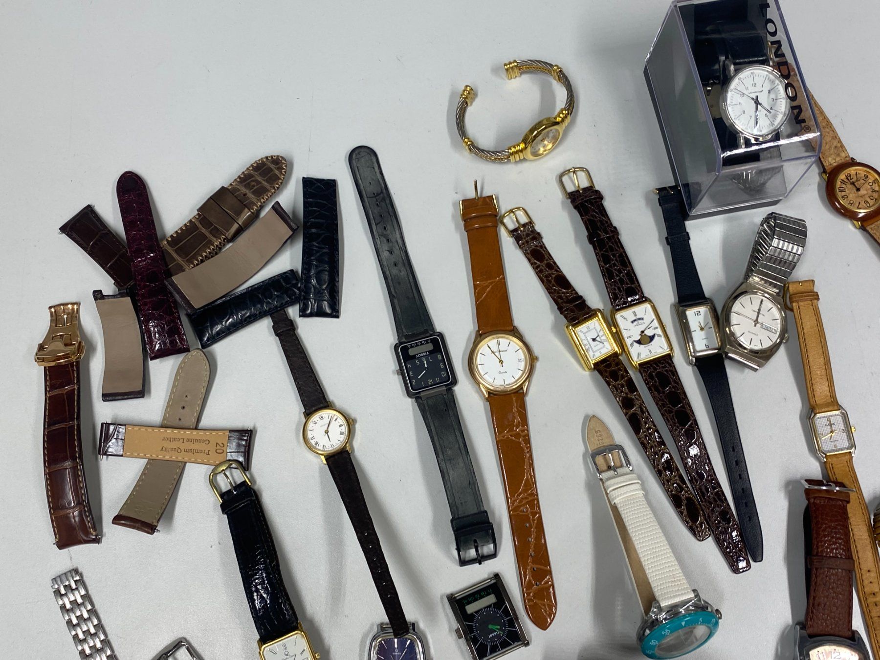 Montres: LOT diverse Uhren unkontrolliert /HP03 – Défectueux à Bern par JMsoehne1987 1