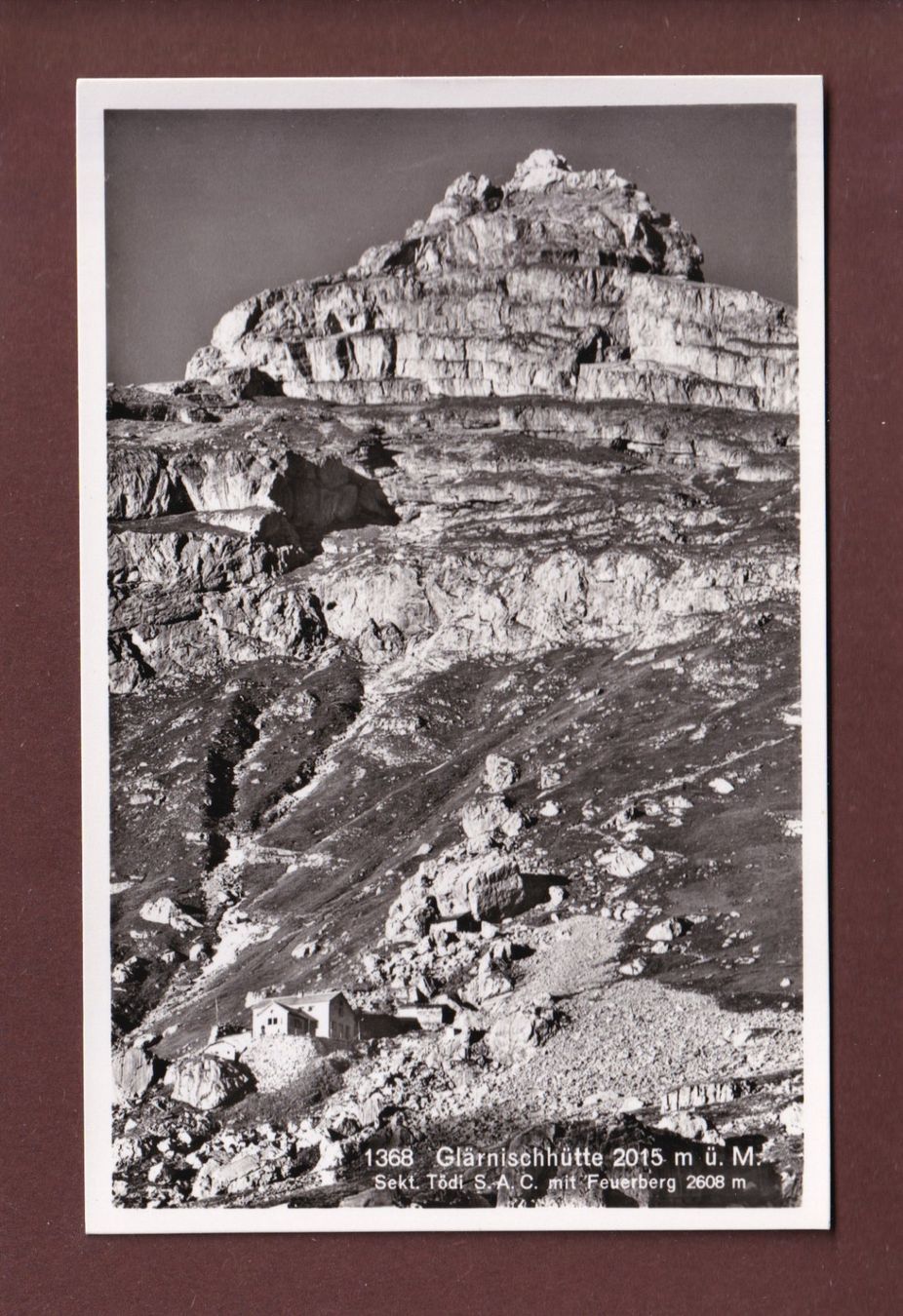 Cartoline postali: GLÄRNISCH-HÜTTE - Feuerberg – Usato da Pully venduto da nicecards