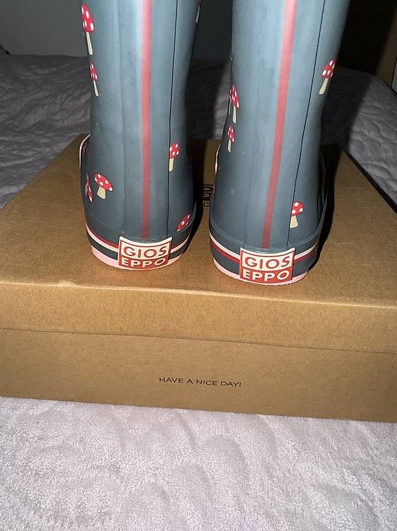 Scarpe per ragazzi: Regenstiefel /29/ Gios Eppo Kids – Usato da St. Gallen venduto da EllyM. 2