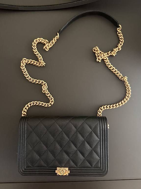 Borse da donna: Chanel Clutch Schwarz  – Usato da Schindellegi venduto da wae_fhj7