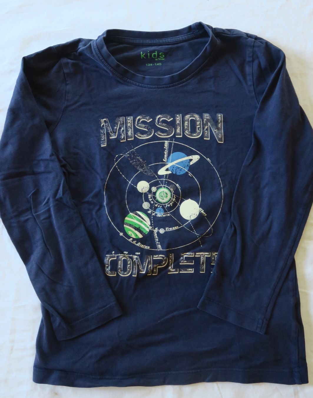 Hemden, T-Shirts & Polos: 3 x Kinder Langarmshirts 134/140 – Gebraucht aus Davos Platz von Infinity795 5