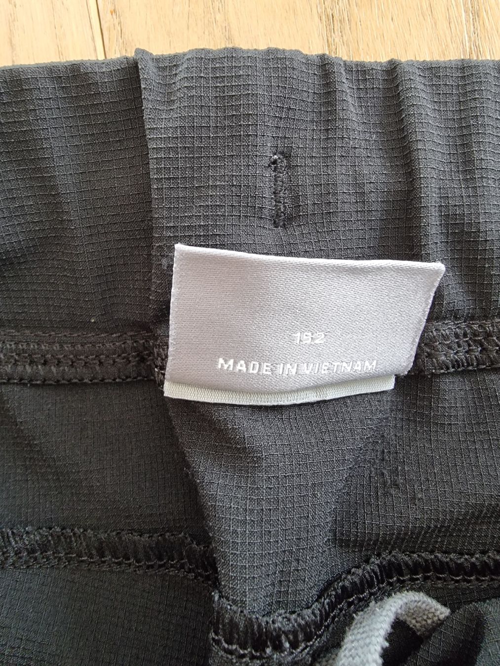 Head Pantaloni: Head Shorts, 152 – Usato da Buttikon SZ venduto da Limo180 1