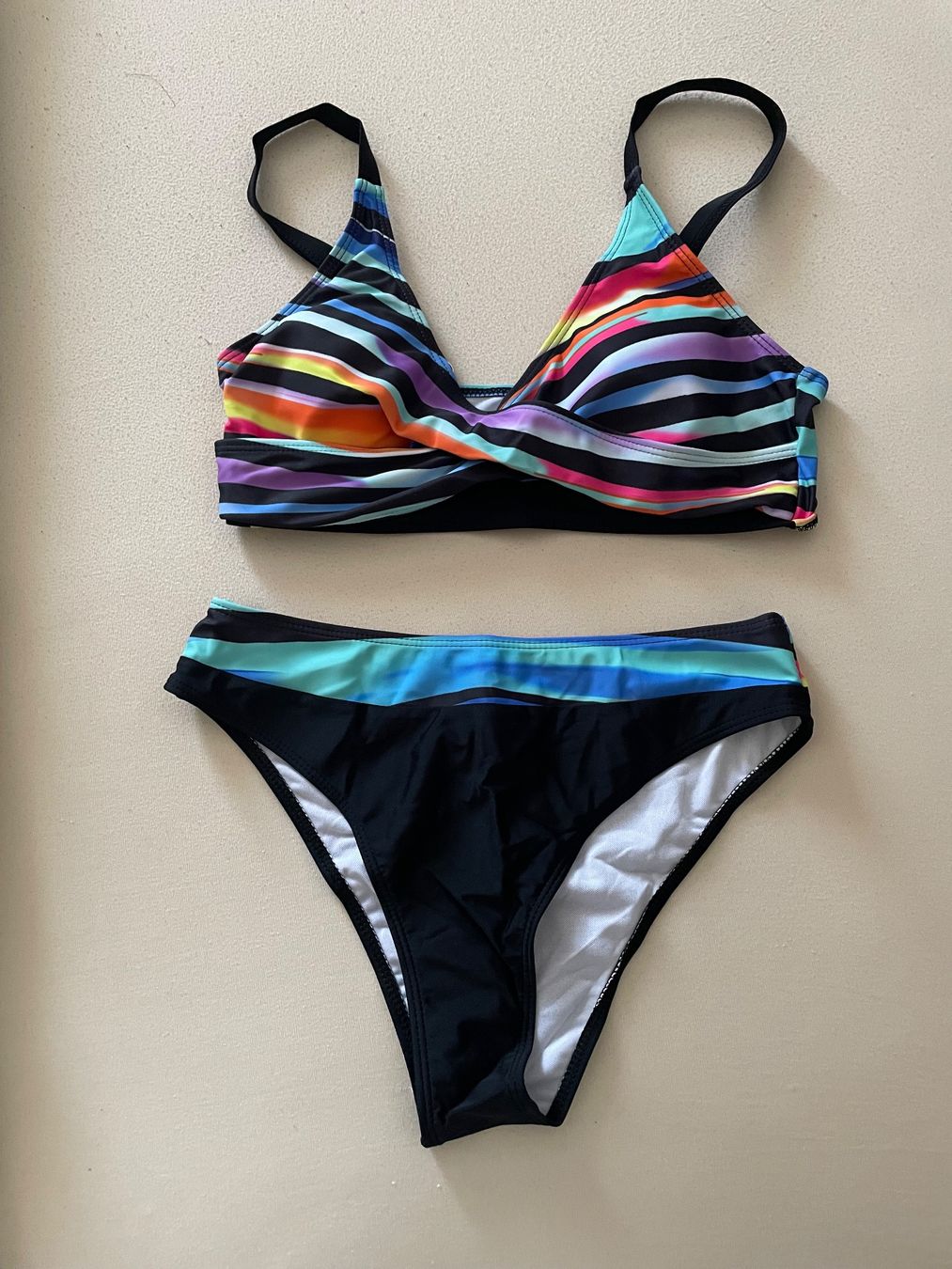 Badekleider & Bikinis: Toller Bikini – Neu (gemäss Beschreibung) aus Uerkheim von Jangela
