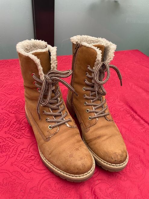 Damenschuhe: Mädchen Damen Stiefel beige 39 - 5th Avenue – Gebraucht aus Bergdietikon von antovale