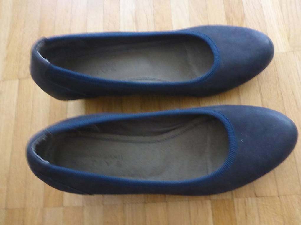 Scarpe da donna: Pumps marine Gr. 38 – Usato da Wettingen venduto da okatiki 2