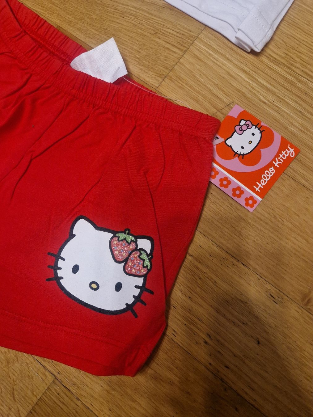 Pyjamas: Hello Kitty ensemble pyjama d'été 🍓neuf, taille 140 – Neuf (Voir description) à Penthaz par Sosotroc 2
