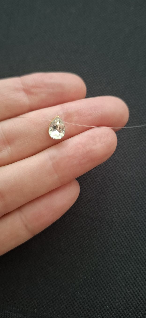 Colliers: Halskette mit Tropfen Anhänger  – D'occasion à Luzern par Freesmurf 1