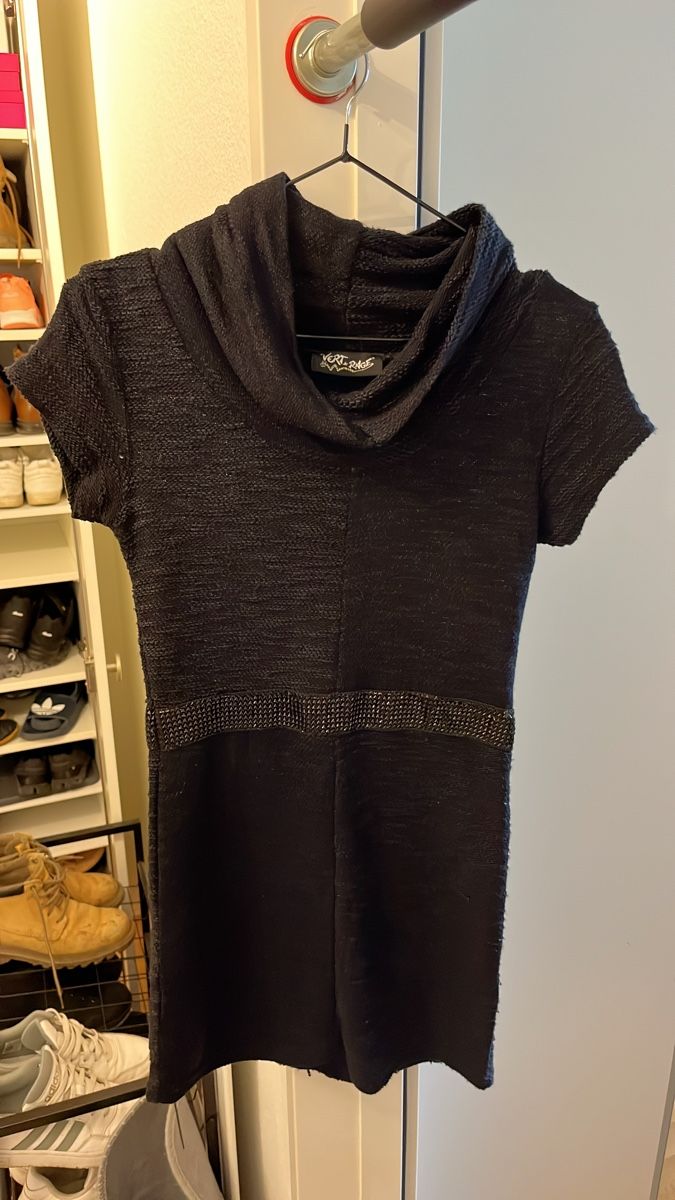 Vestiti: Kleid schwarz – Usato da Zürich venduto da msxtnt