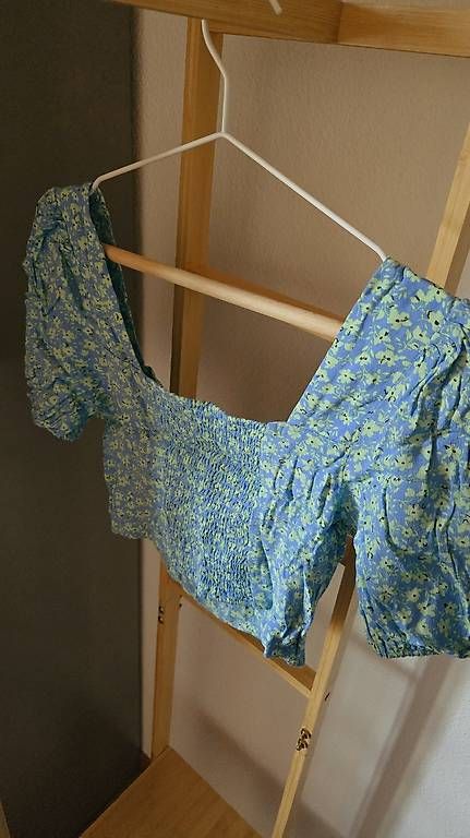 Top: Top estivo MANGO – Usato da Sementina venduto da edo_c2fd