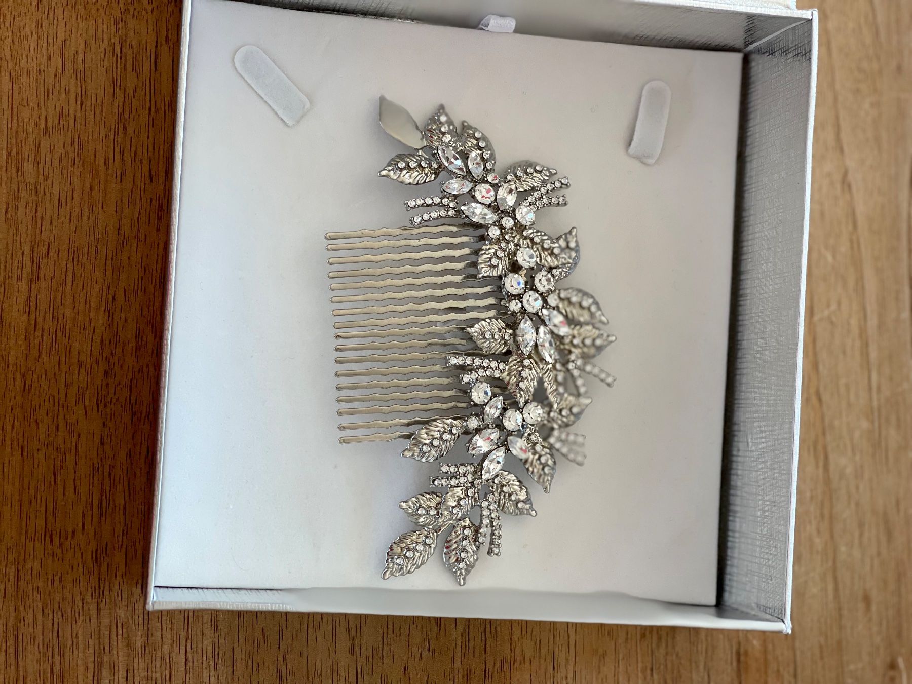 Accessori per capelli: Haarschmuck  Wunderschön – Nuovo e nell'imballaggio originale da Bassersdorf venduto da Planet-1 2