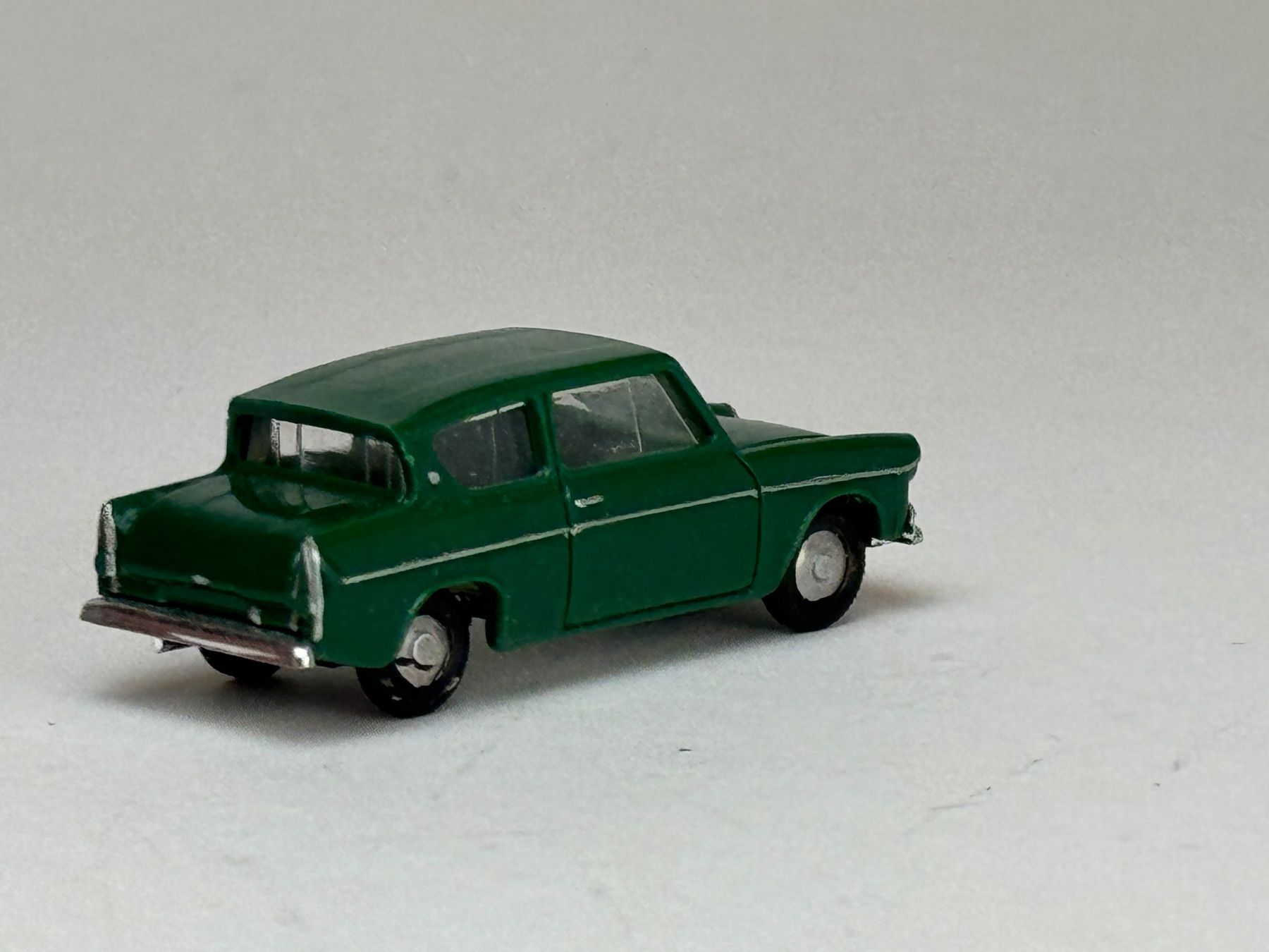 Modellautos: Minix Ford Anglia grün – Gebraucht aus Elm von Wikmtz 1