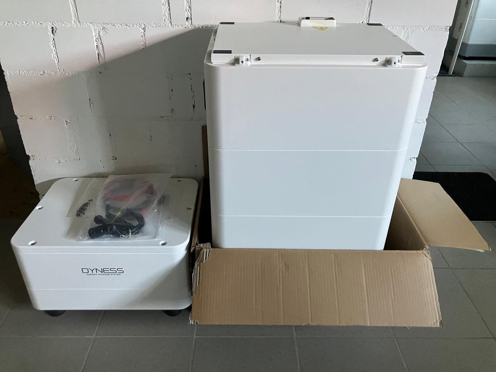 Dispositivi a energia solare: Solarbatterie Dyness T14 – Difettoso da Gais venduto da neversummer_88 3
