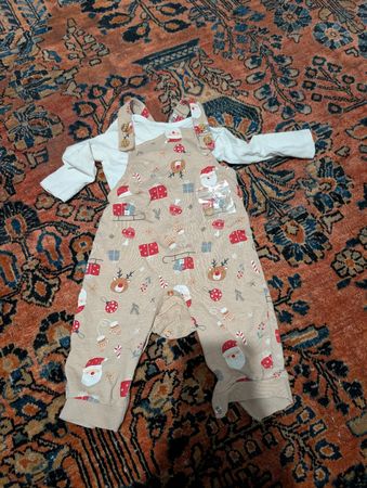 Baby Set: Latzhose mit Langarmbody Weihnachten Gr 68