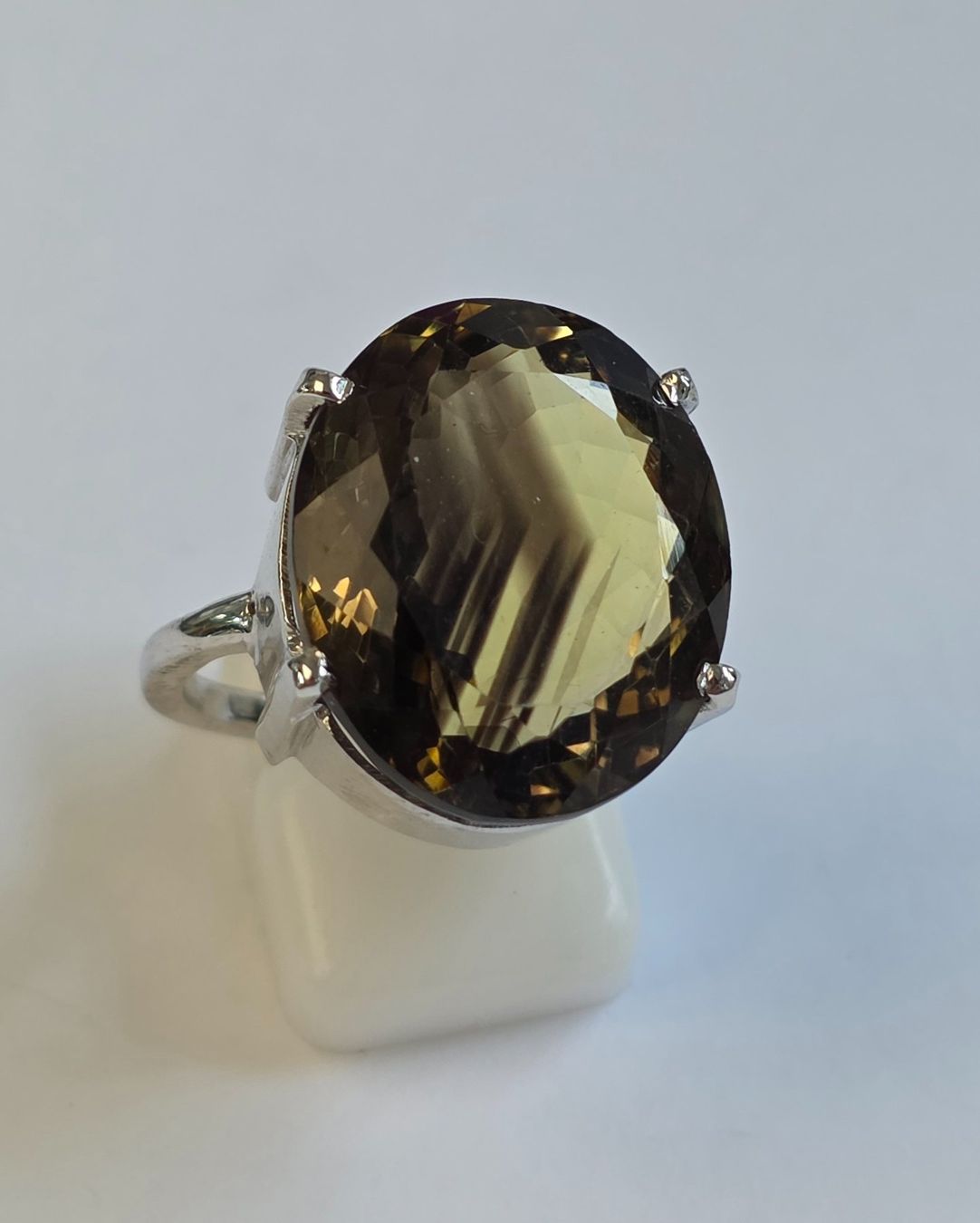 Ringe: Ring mit Rauchquarz oval Silber 925 Grösse 56 – Neu (gemäss Beschreibung) aus Zürich von ben_mn5h