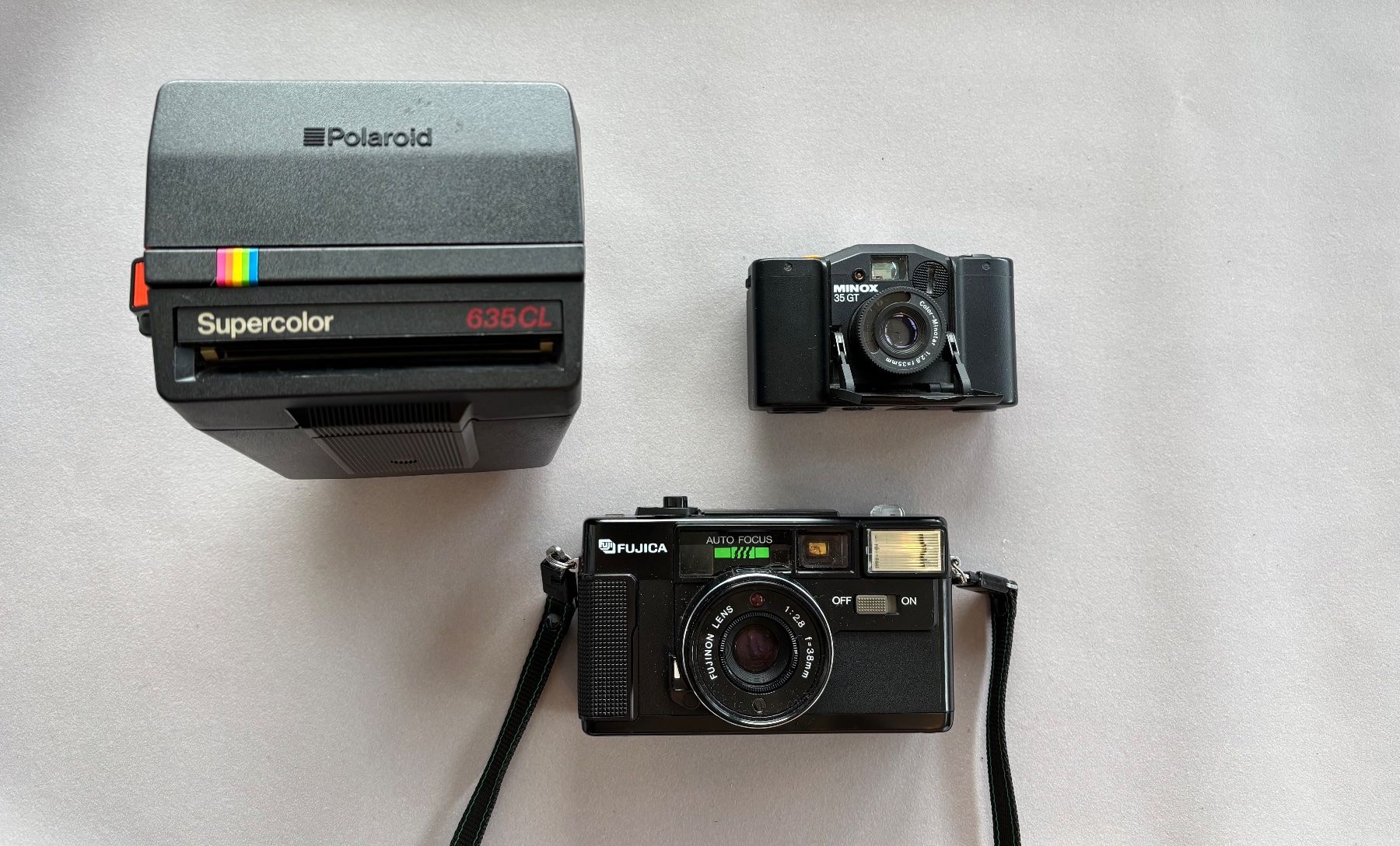 Fotocamera: Analoge Kamera Set / Polaroid – Difettoso da Neukirch (Egnach) venduto da Endothermie-1970