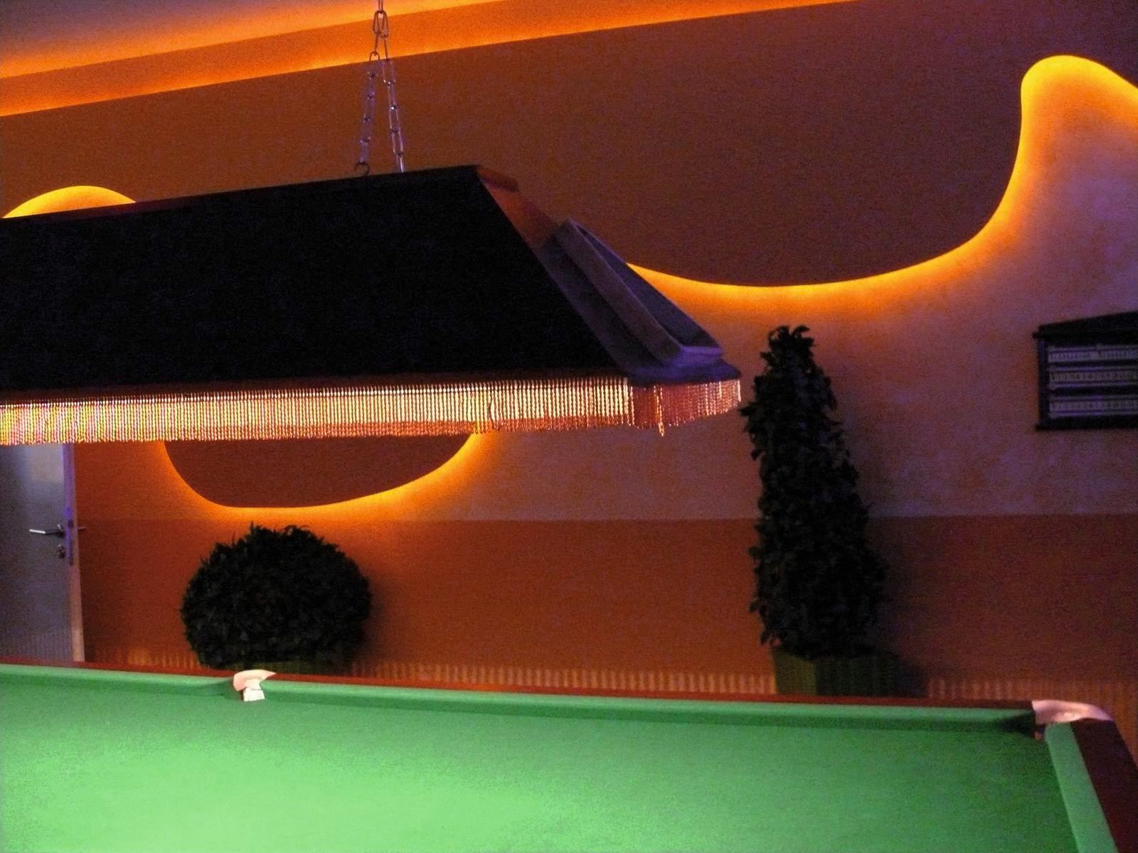 Illuminazione & Effetti luce: EUROLITE RUBBERLIGHT RL1-230V gelb 44m – Nuovo e nell'imballaggio originale da Däniken SO venduto da Profog1 3