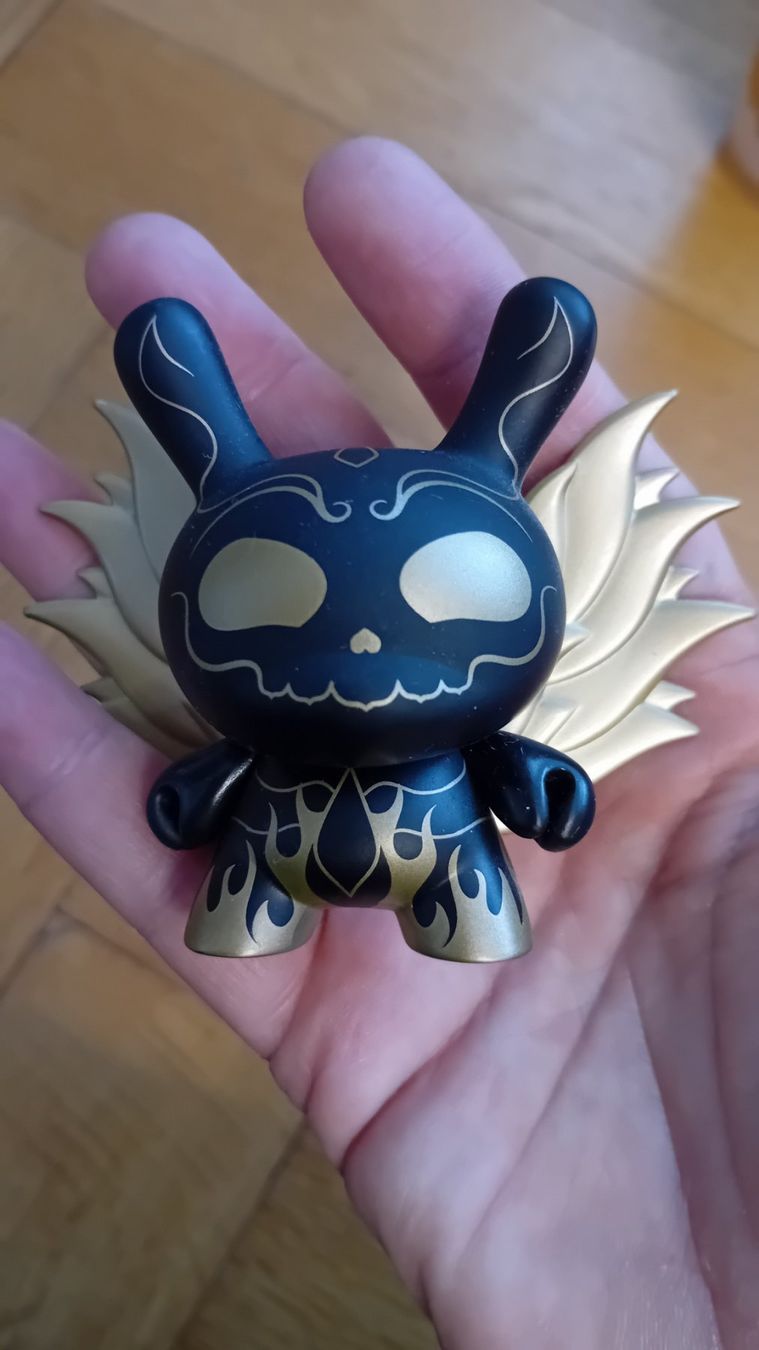 Statuette: Kidrobot Dunny : Mardivale - RARE - 3" – Usato da Neuchatel venduto da Vlenoble 1