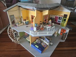 Playmobil CityLife Haus mit Zubehör