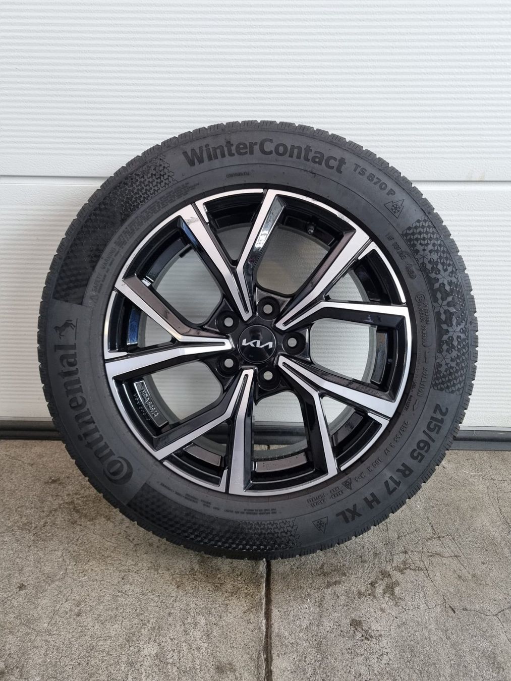 Pneumatici & Ruote complete: Kia Sportage Winterräder – Usato da Kirchdorf AG venduto da Cartastic_AG 3