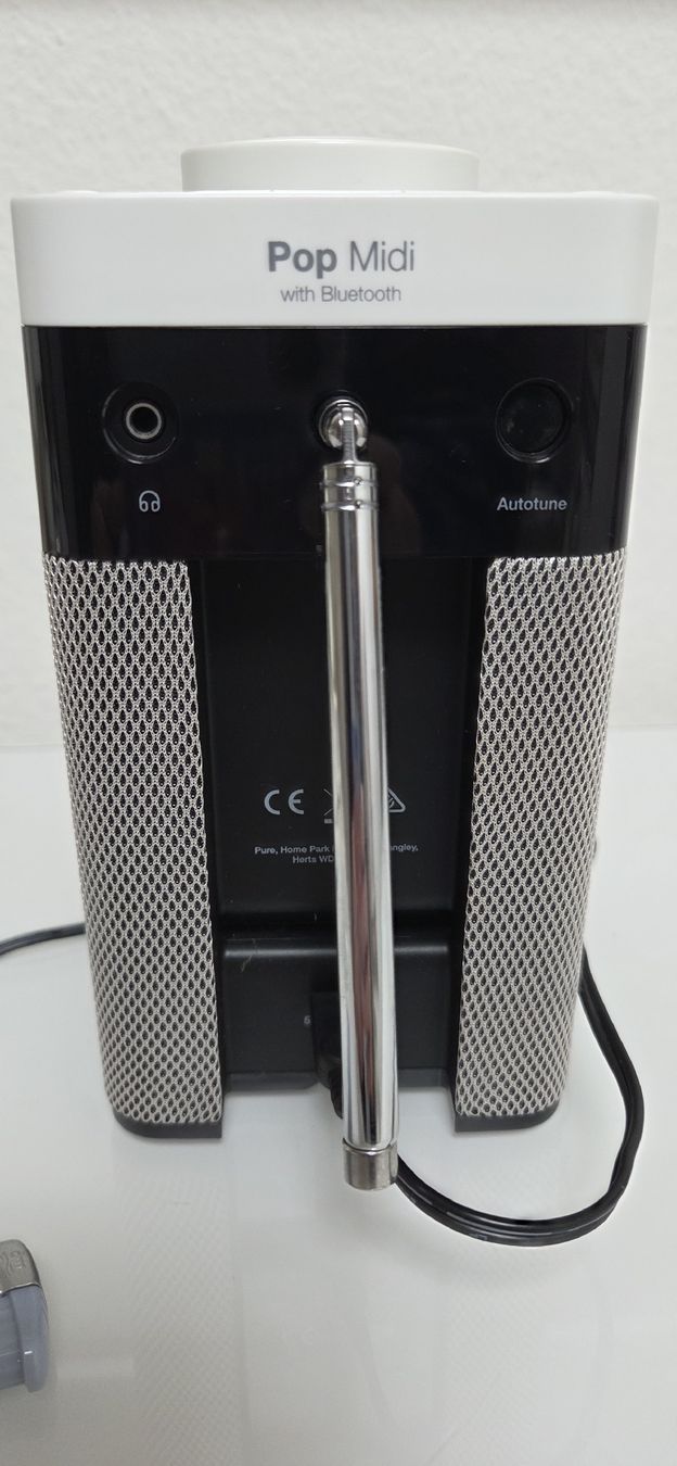 Radio: PURE POP midi mit Bluetooth – Usato da Embrach venduto da Musti20 4