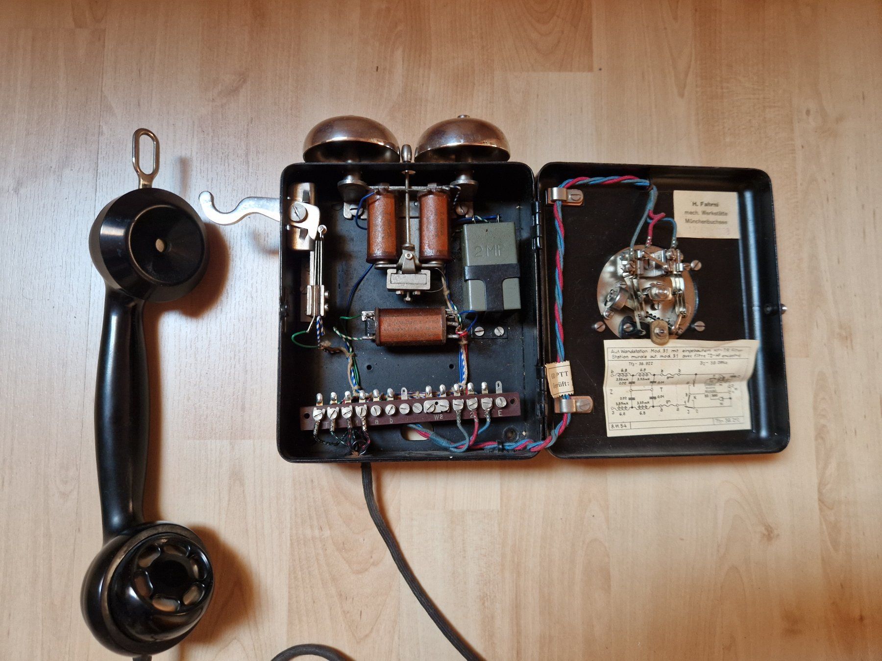 Telefoni: Wandtelefon Mod 1931 – Usato da Uetikon am See venduto da telegraph 2