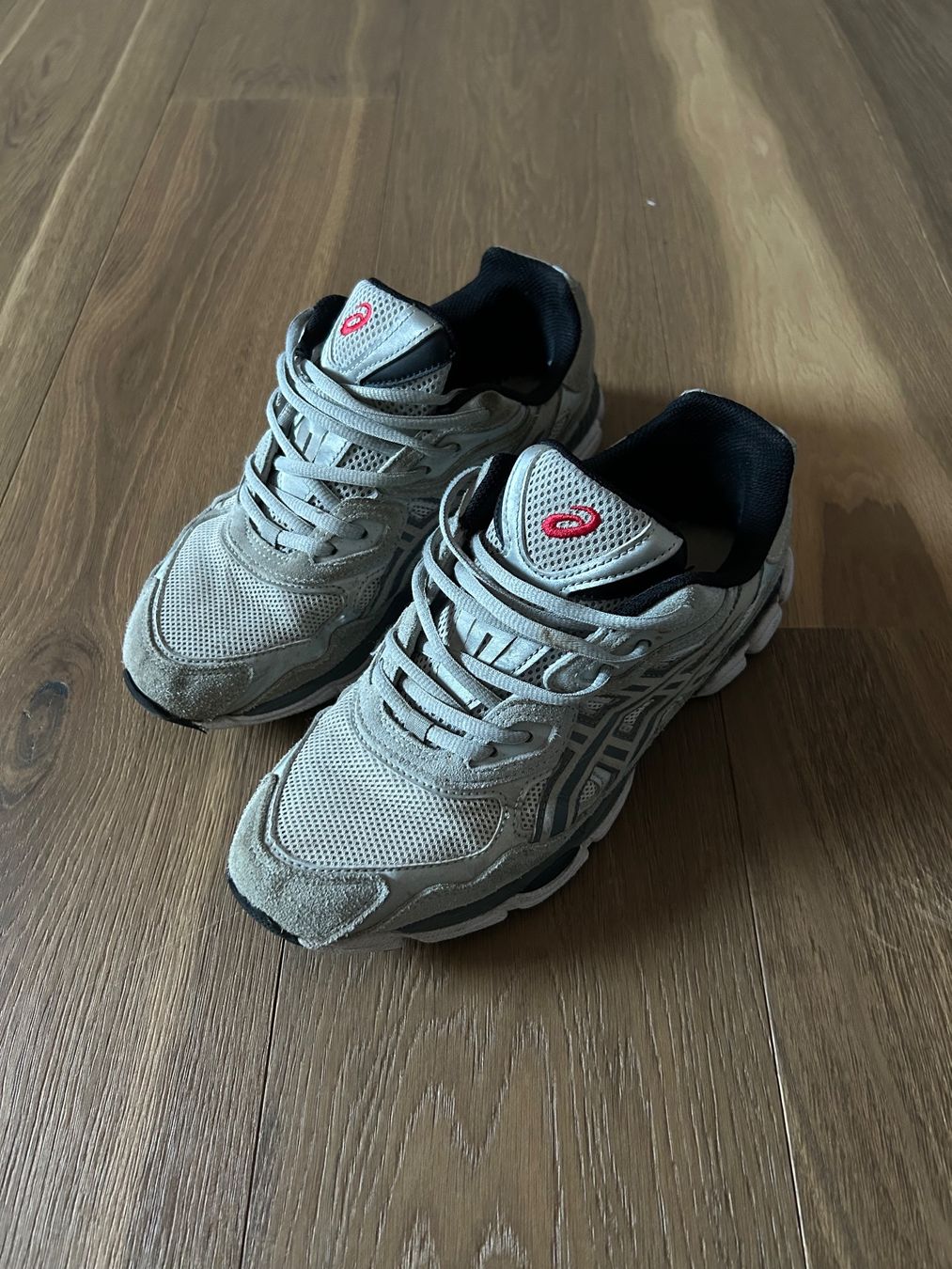 Asics Scarpe da uomo: Asics Gel NYC Schuhe – Usato da Sempach venduto da Fambirrer 1
