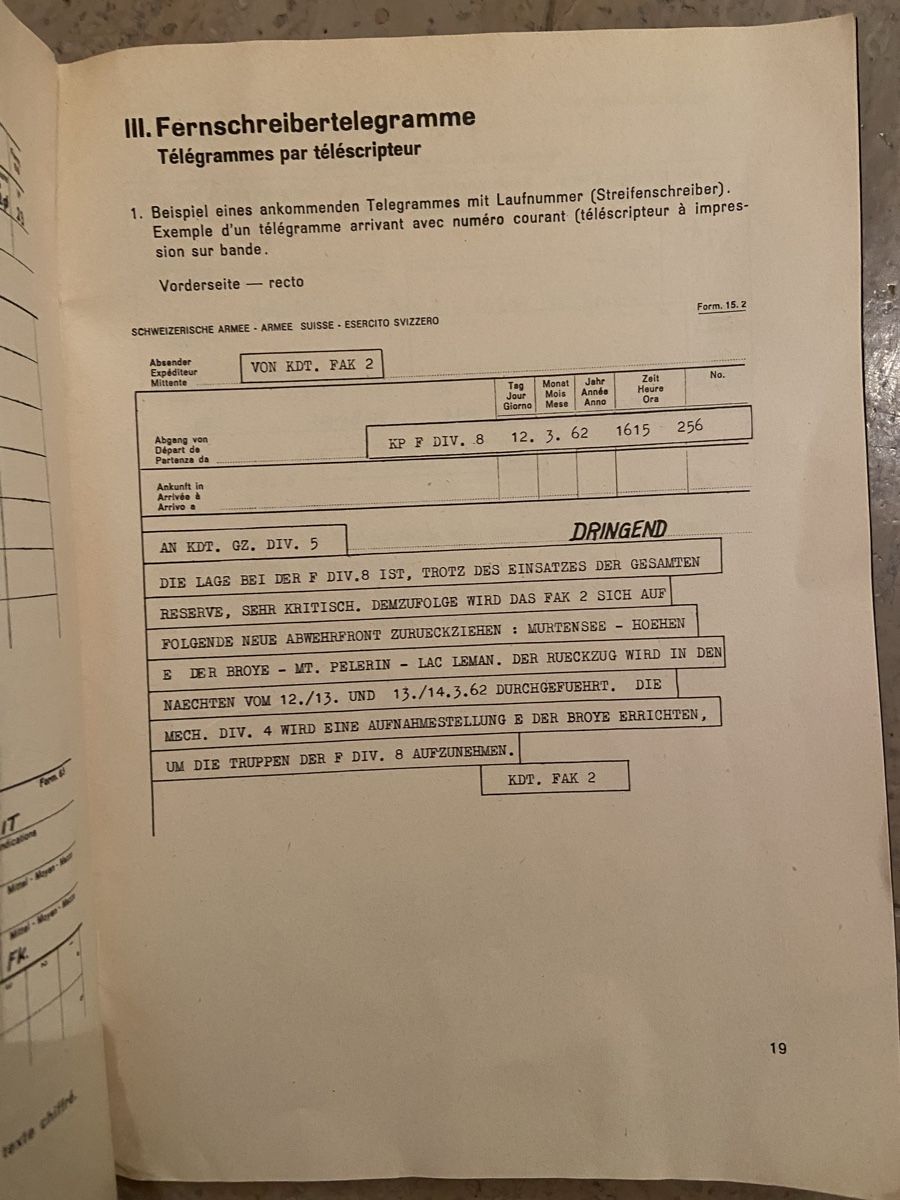 Libri: Reglement Praktische Beispiele Telegramme Schweizer Armee – Usato da Niederönz venduto da guisan45 1
