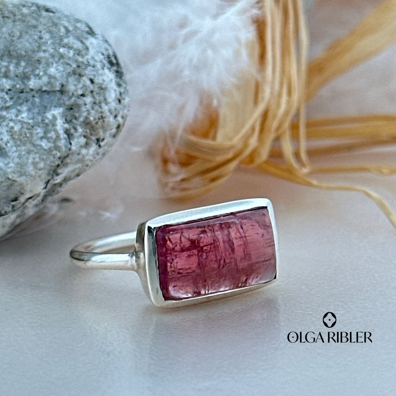 Olga Ribler Anelli: Turmalin Ring Sterling Silber Unikate Ringgrösse 54 – Nuovo (secondo la descrizione) da Luzern venduto da Schmuckoutlet