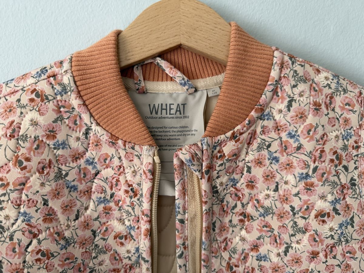 Wheat Altro abbigliamento per bambina: Wheat Weste Gr. 128 🌻 wie neu!!! – Nuovo (secondo la descrizione) da Zürich venduto da rf_fr 1