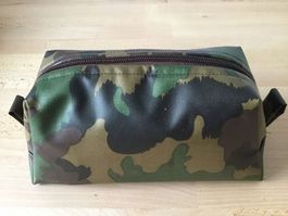 Tasche / Necessaire / Kosmetiktasche / Etui, neue Handarbeit