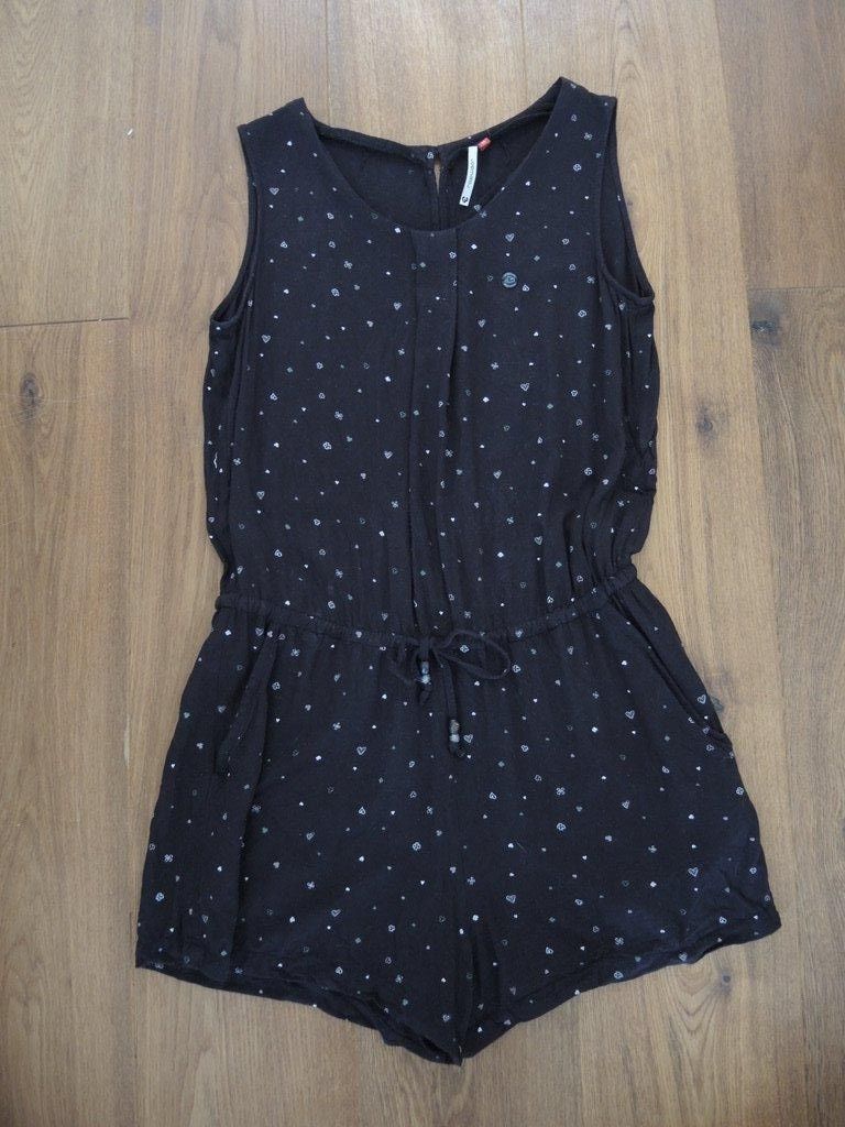 Ragwear Jumpsuits: Ragwear Jumpsuit Shorts – Gebraucht aus Steffisburg von AppOffDotCom