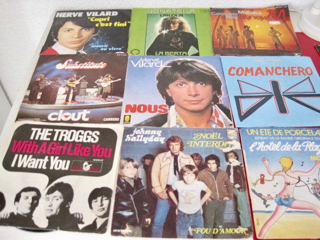 Dischi in vinile: 94 VINYLES 45 TOURS – Usato da Murten venduto da Selliot 3