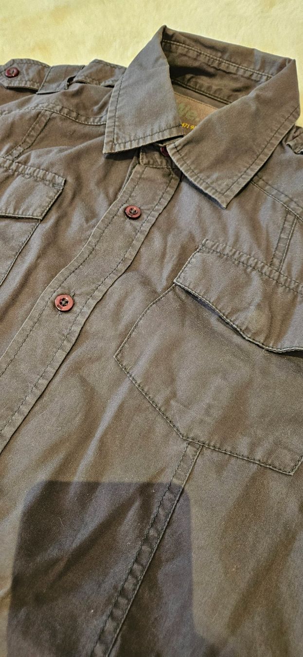Camicie: Soldes de printemps - Chemise olive, taille S – Usato da Riddes venduto da LuXuriousExcess 2