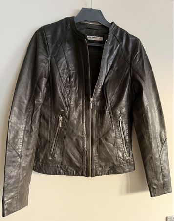 Veste en cuir NafNaf taille 34, brun kaki, jamais portée