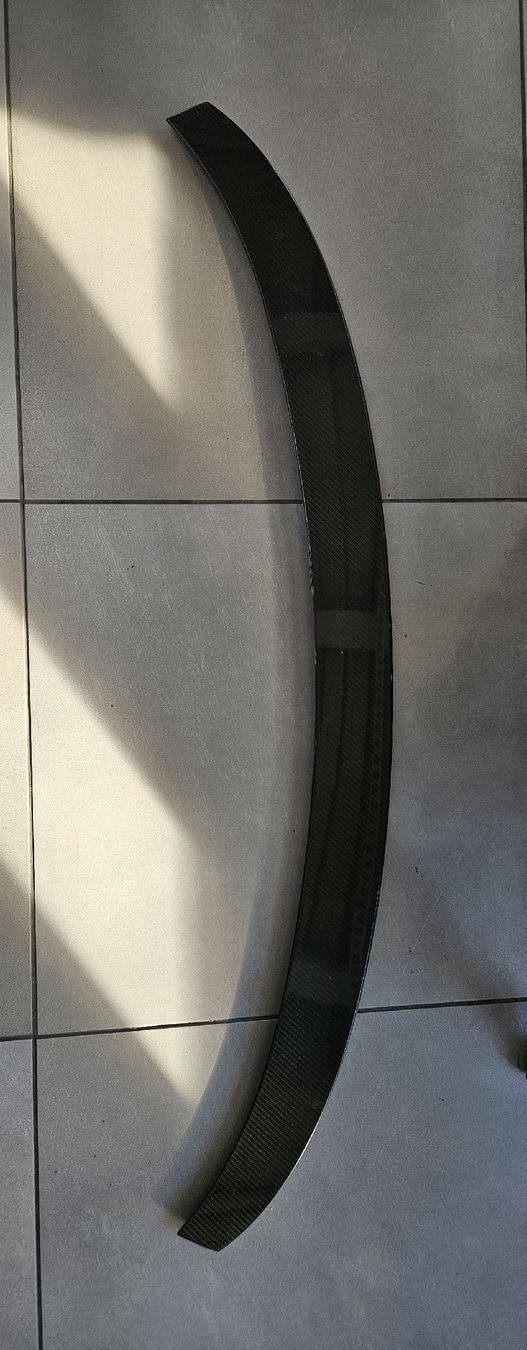 BMW Tutti pezzi di ricambio auto: Spoiler origine BMW carbon – Usato da Châtel-St-Denis venduto da ameireles1973