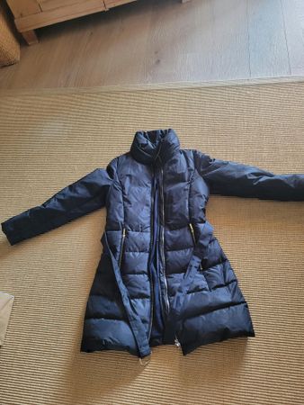 Daunenmantel Hugo Boss dunkelblau guter Zustand